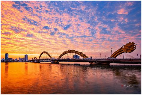  Thuan Phuoc Dragon Bridge i Da Nang: En Skådespelande Draken och en Vacker Utsikt!